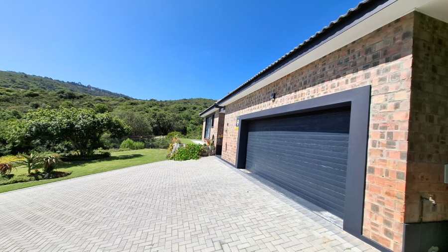 3 Bedroom Property for Sale in Dolphin Creek Golf Estate Western Cape